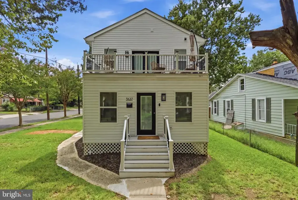 3127 G St Se, WASHINGTON