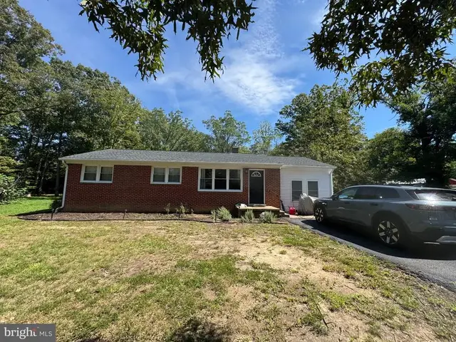 6720 Boots Ln, La Plata
