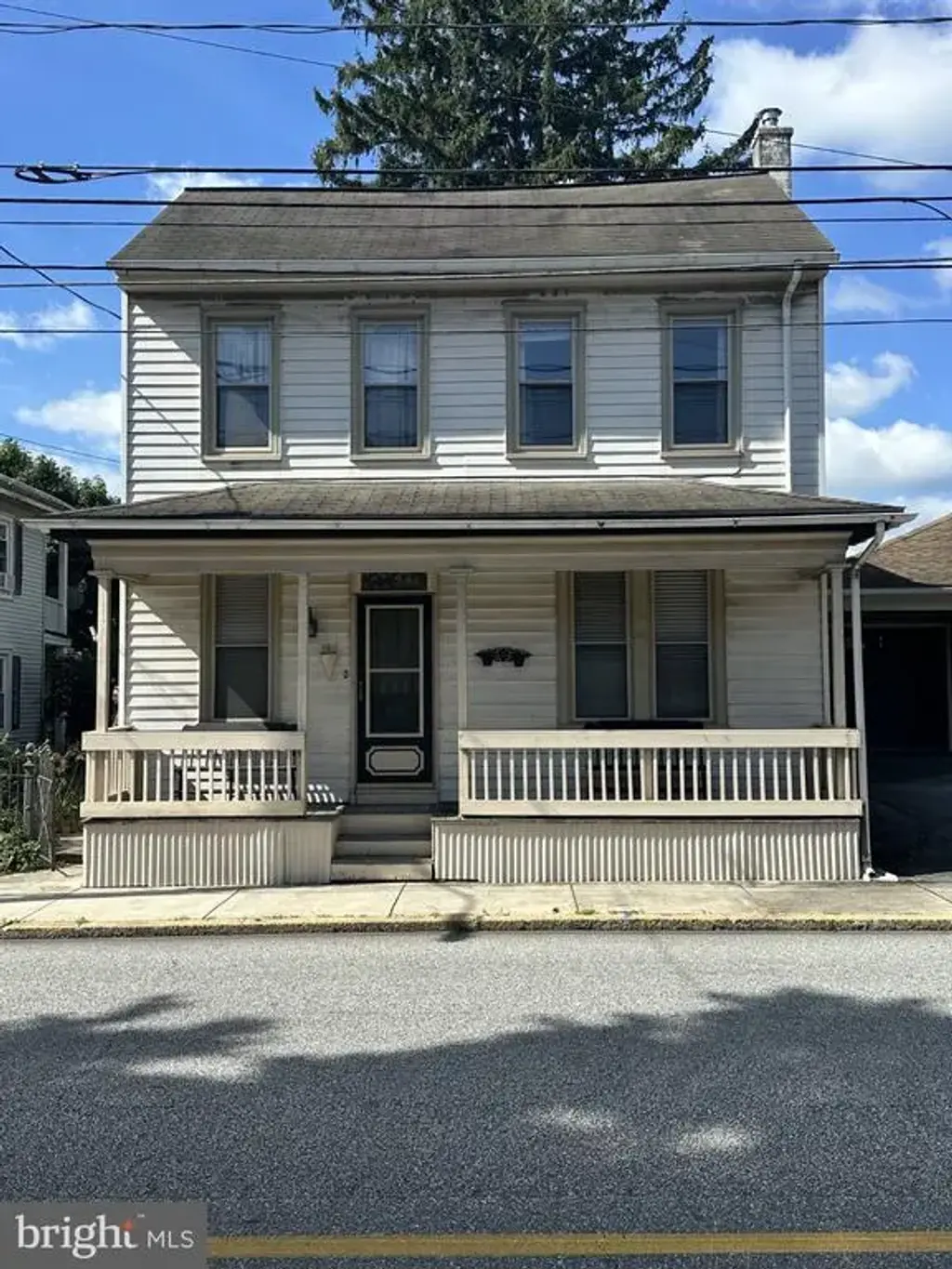 110 N Main St, MANHEIM