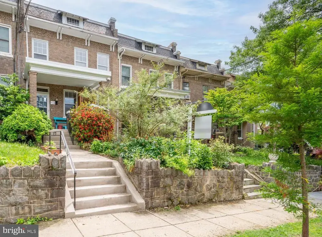 318 Varnum St Nw, WASHINGTON