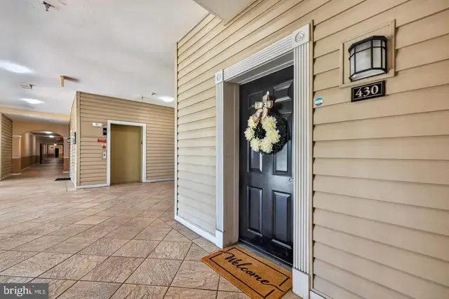 501 Hungerford Dr #430, Rockville