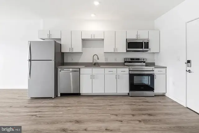 915-17 N Broad St #401, Philadelphia