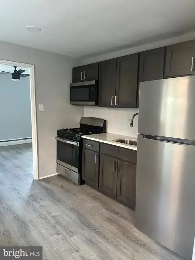 907 E Cliveden St #3, Philadelphia