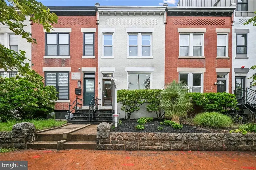 1328 G St Se, WASHINGTON