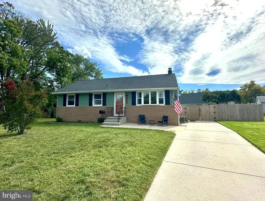 306 Veterans Dr, PALMYRA