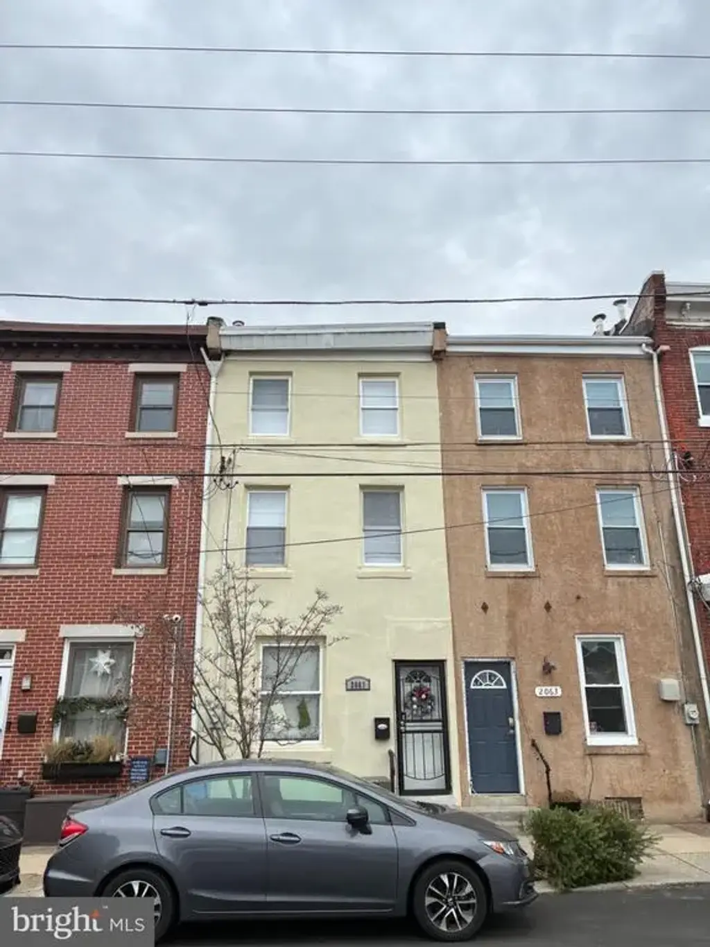 2061 E Hagert St, PHILADELPHIA