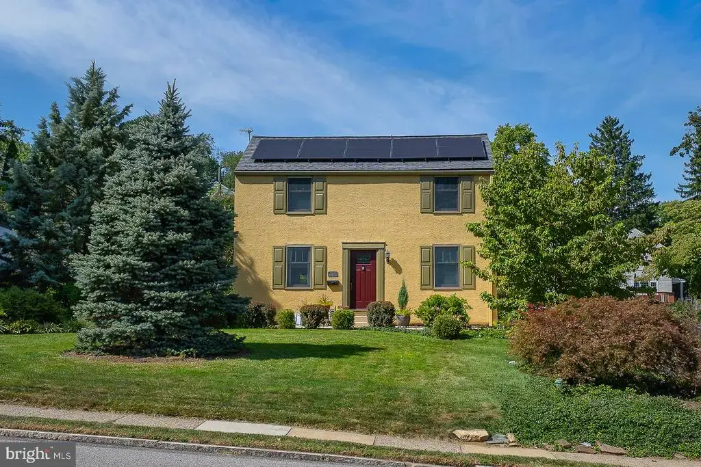 608 S Devon Ave, WAYNE