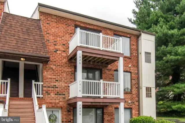 7016 Hilltop Dr #164, Brookhaven