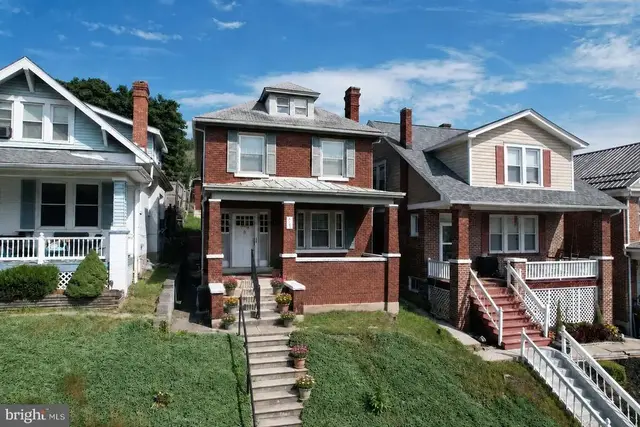 815 Mount Royal Ave, Cumberland