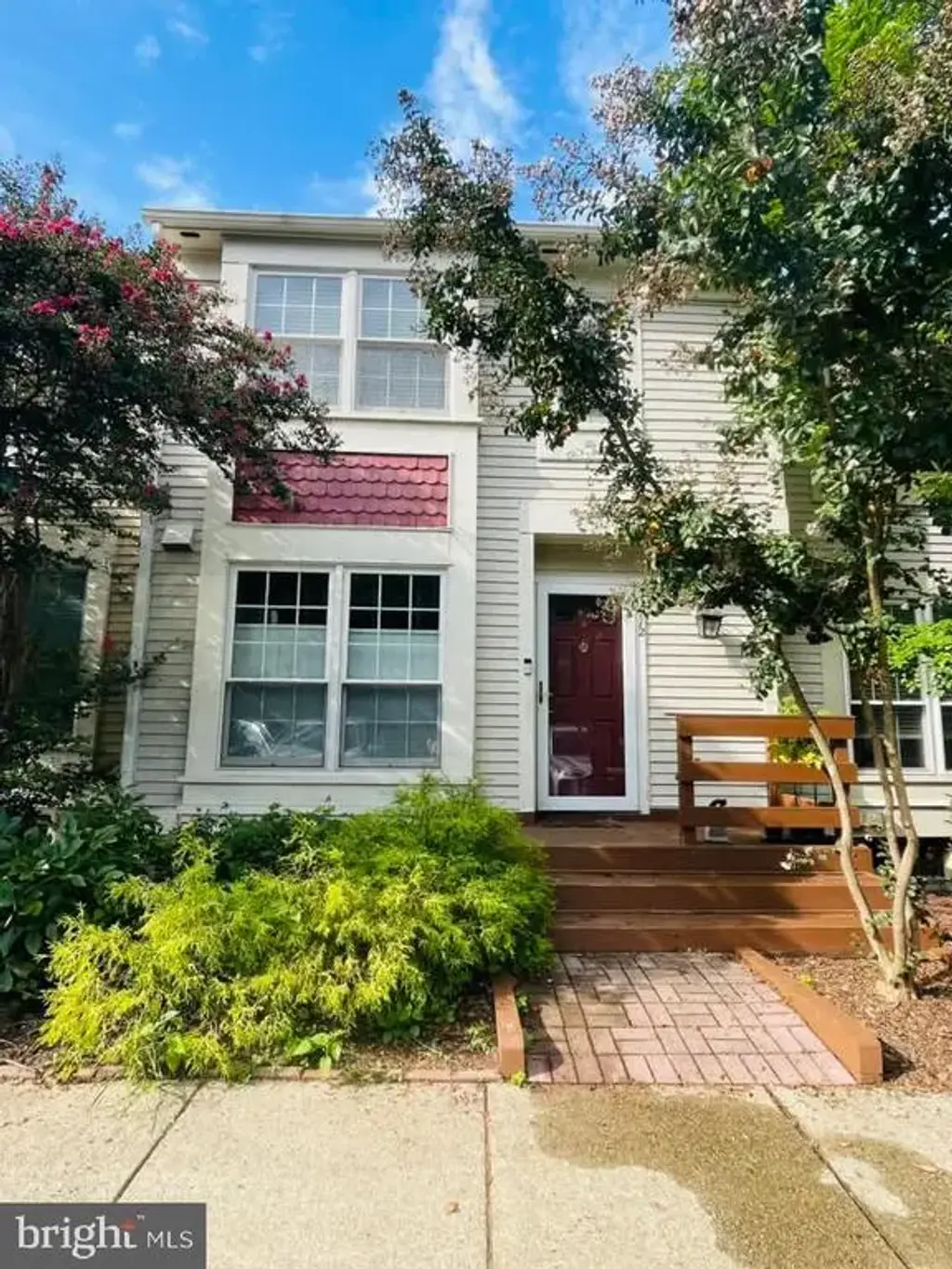 5712 Medallion Ct, ALEXANDRIA