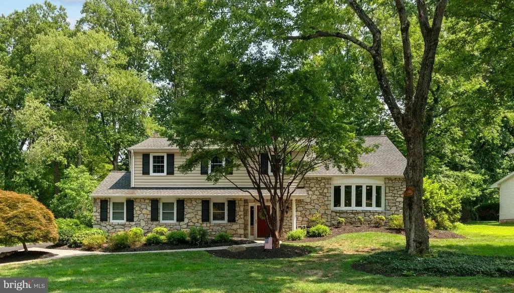 1016 Harvard Dr, YARDLEY