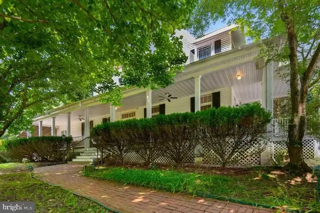 7511 Lhirondelle Club Rd, Towson