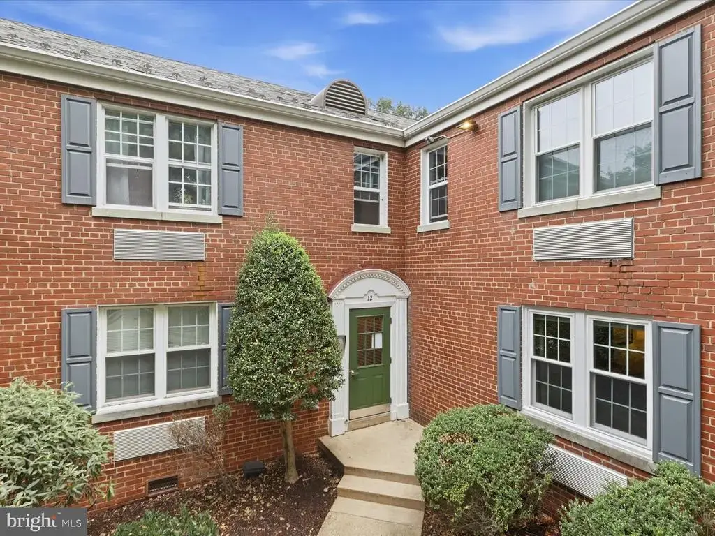 12 Ashby St #f, ALEXANDRIA