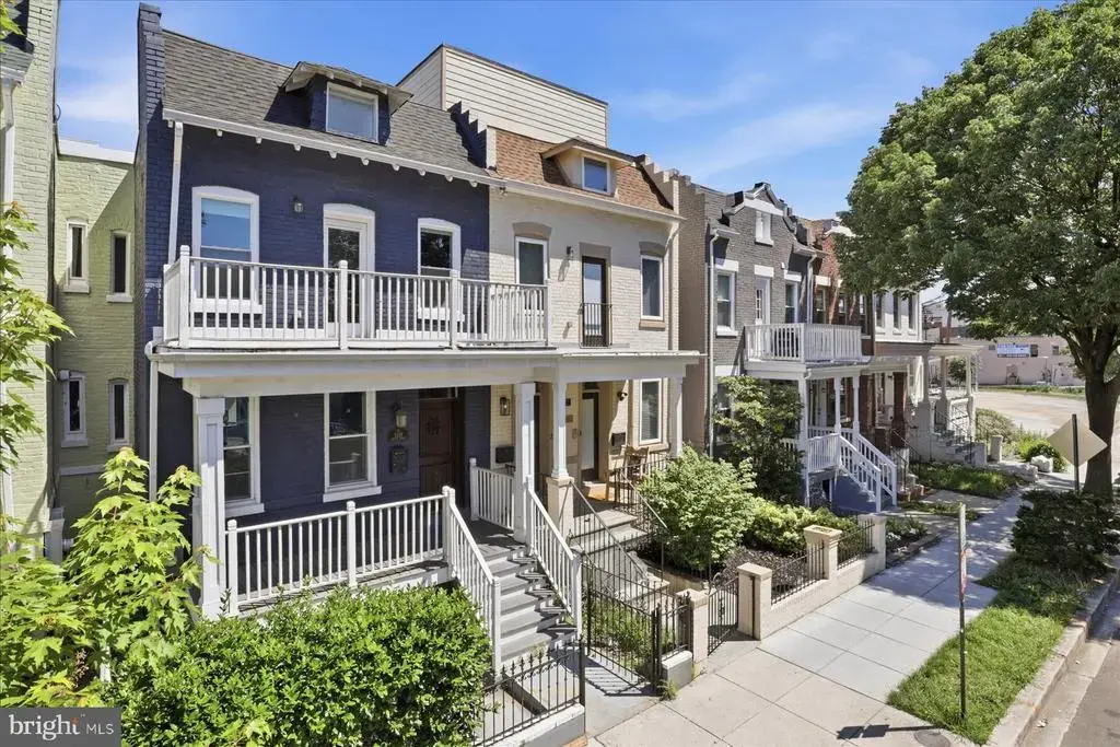 1119 Staples St Ne, WASHINGTON