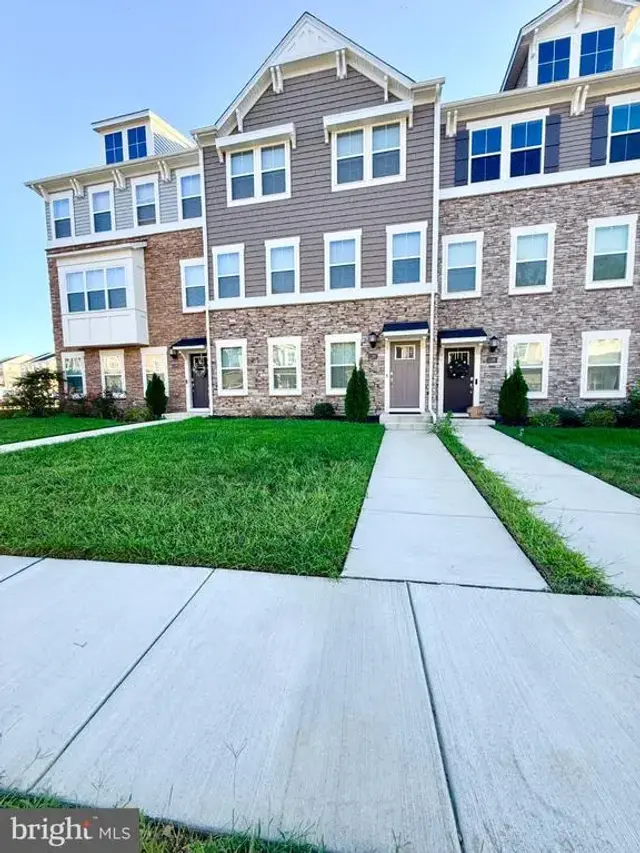 11197 Conway Pl, White Plains
