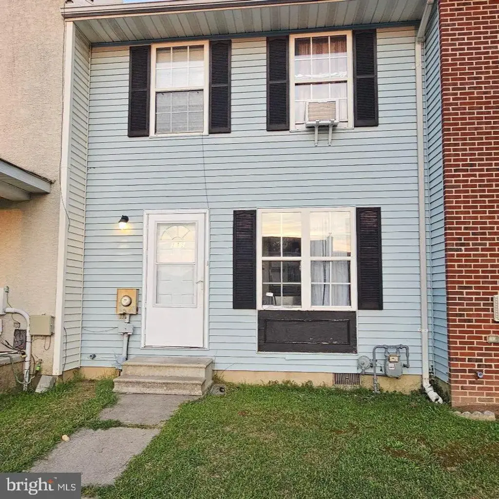 119 Holmes St, DOVER