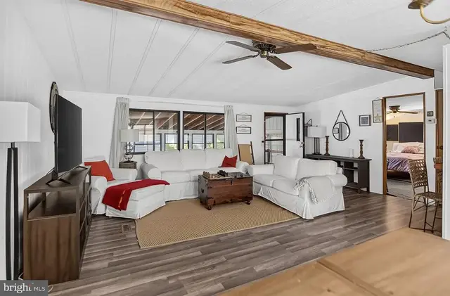 331 Jean Bradley Cir, Frederica