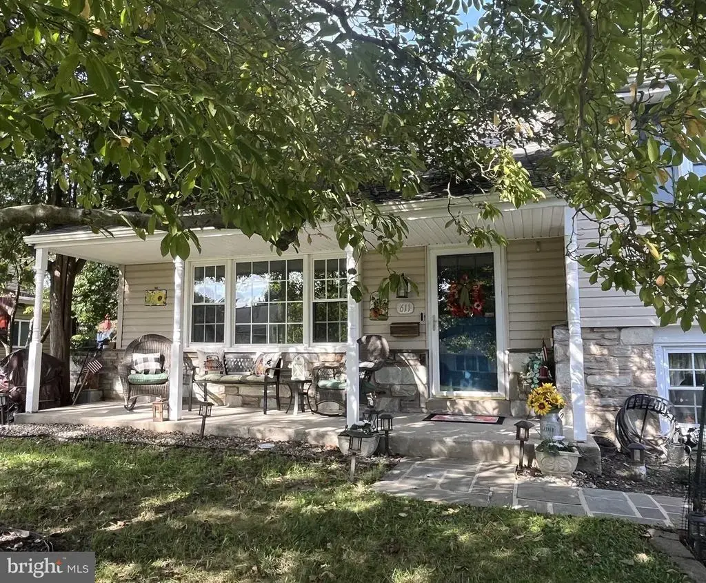 611 Bradley #, LAFAYETTE HILL