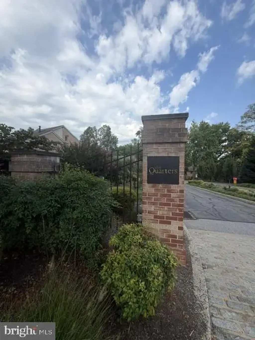 73 Amity Dr, CHESTERBROOK