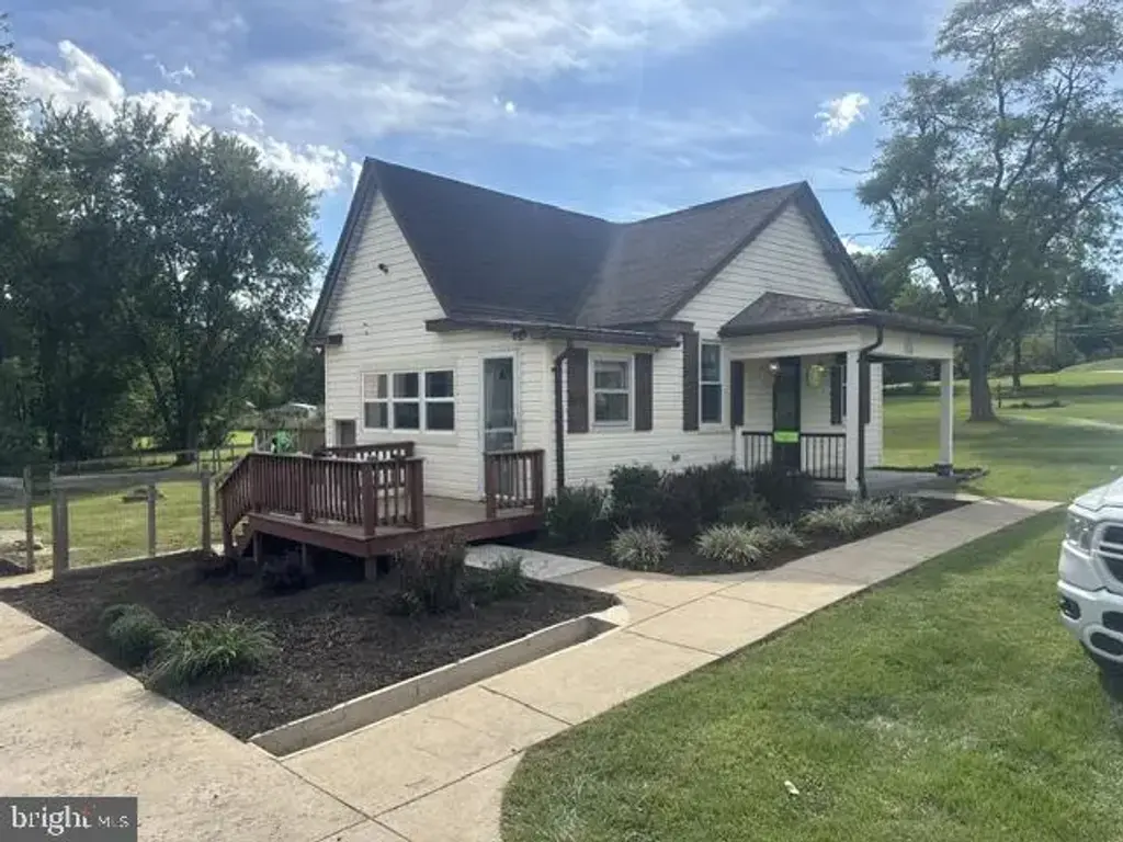 134 Lucas Ln, GORE