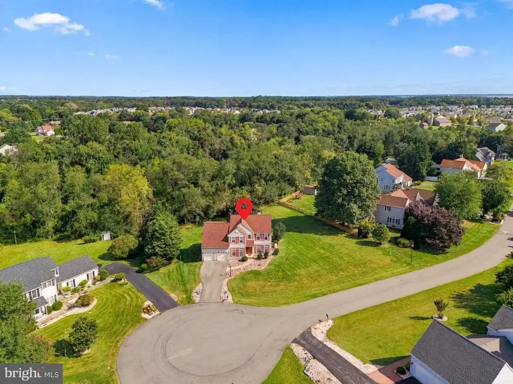 276 Manchester Ct, MIDDLETOWN