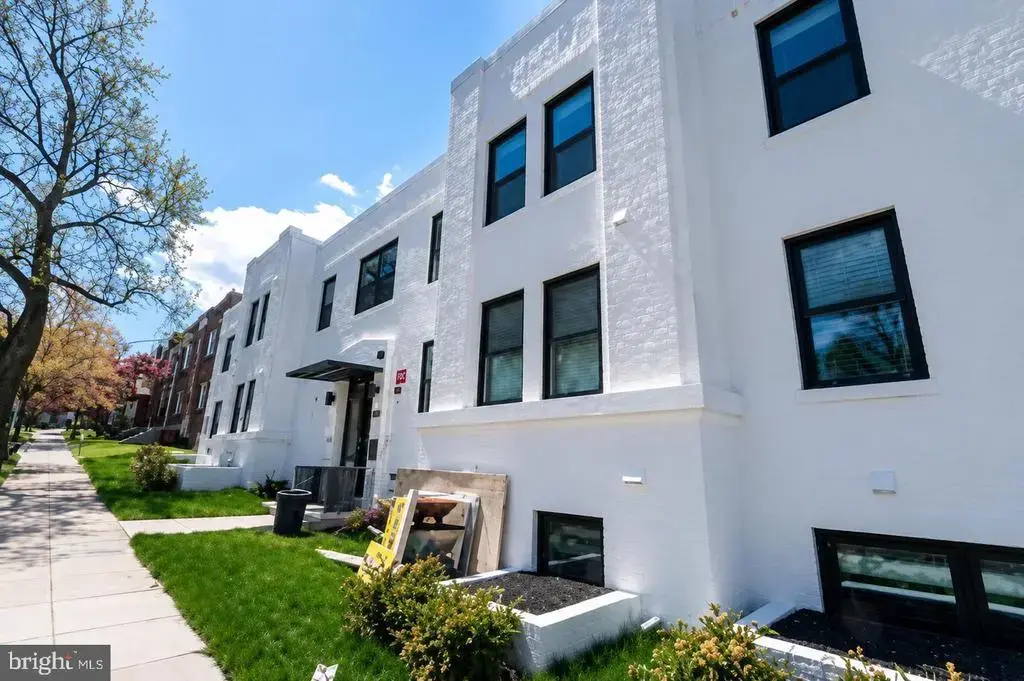 5408 First Pl Nw #304, WASHINGTON