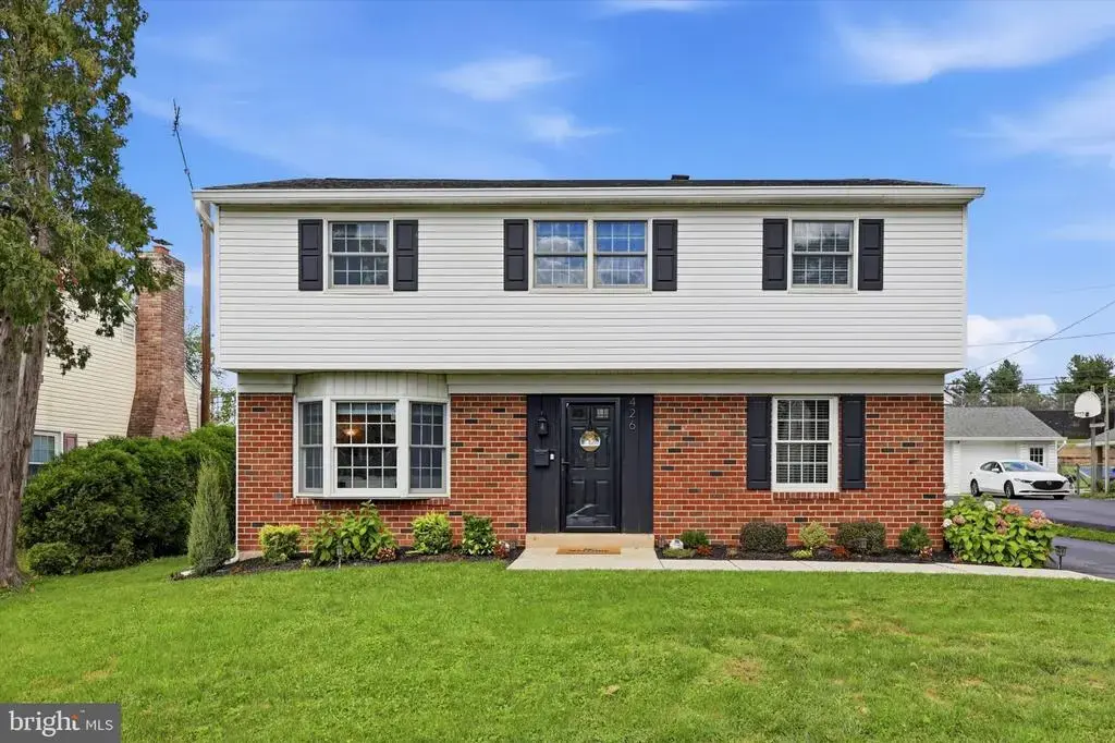 426 Old Fort Rd, KING OF PRUSSIA