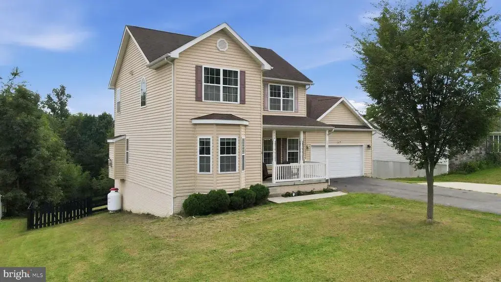 224 Paragon Dr, BUNKER HILL