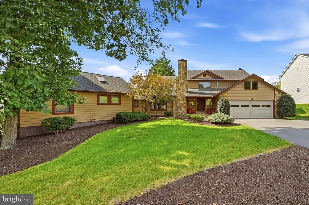 413 Masters Dr, CROSS JUNCTION