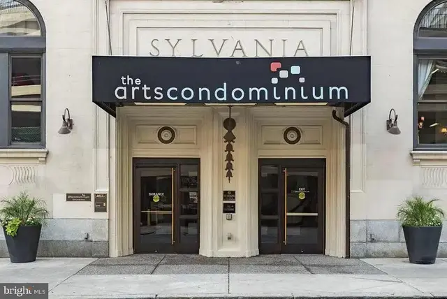 1324 Locust St #424, Philadelphia