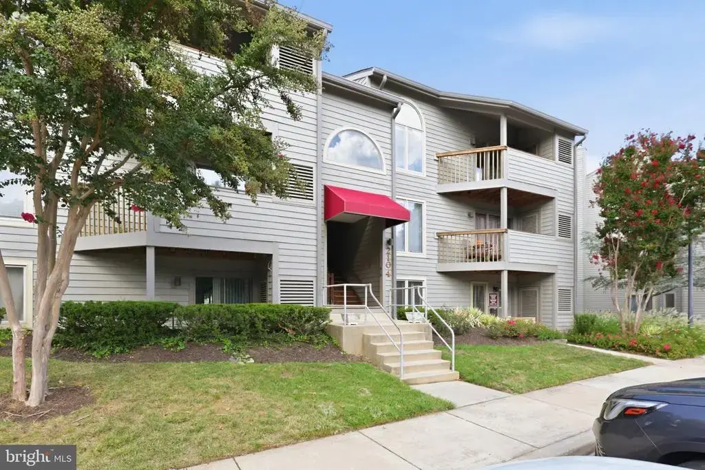 2104 Chesapeake Harbour Dr E #202, ANNAPOLIS