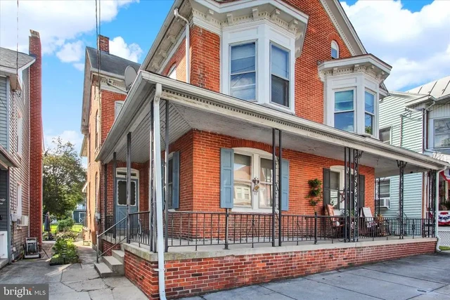 46 N Water St, Spring Grove