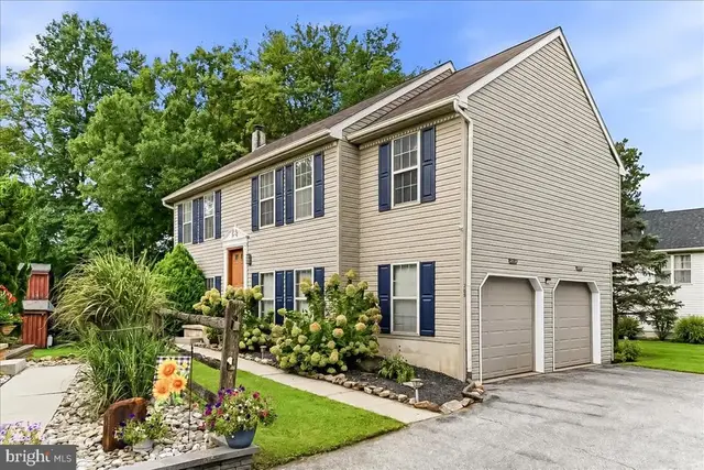 208 S Lime St, Quarryville