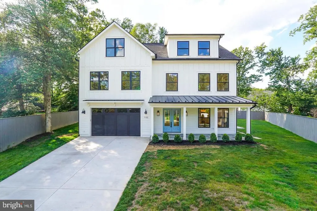 7102 Alger Rd, FALLS CHURCH