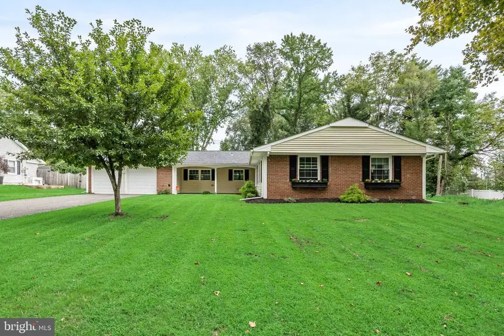 16 Creekview Rd, WILLINGBOROUGH