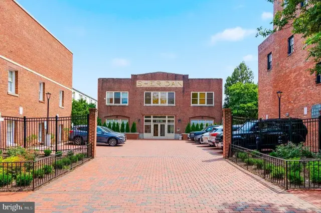 2516 Q St Nw #209, Washington