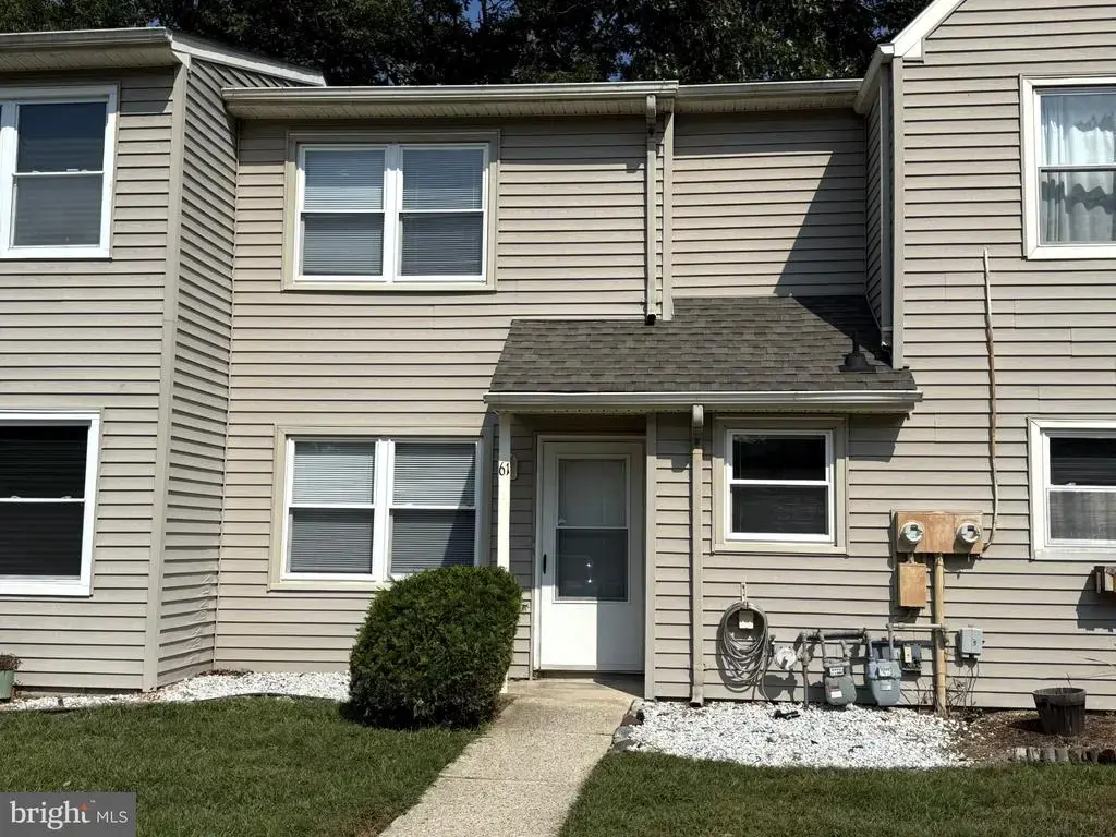 61 Townhouse Ln, LITTLE EGG HARBOR TWP