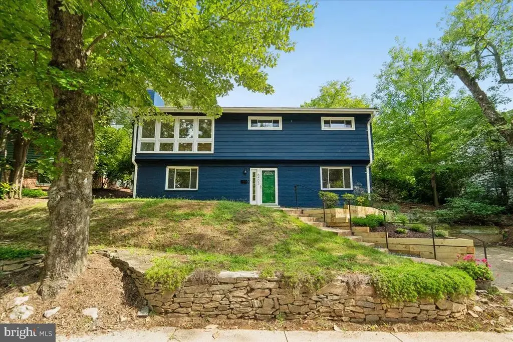 6403 W Halbert Rd, BETHESDA
