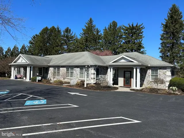 1000 Briarsdale Rd, Harrisburg