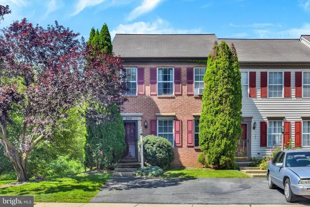654 Rockwood Dr, ELIZABETHTOWN