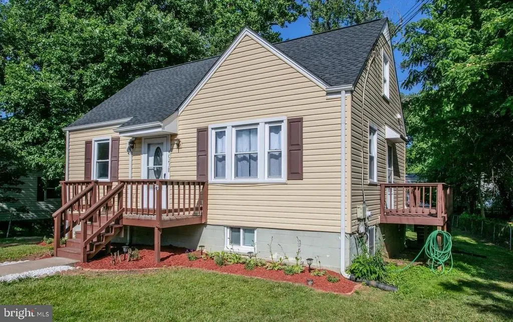 4023 Chestnut St, FAIRFAX