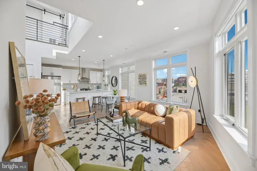 4315 Harrison St Nw #8, WASHINGTON