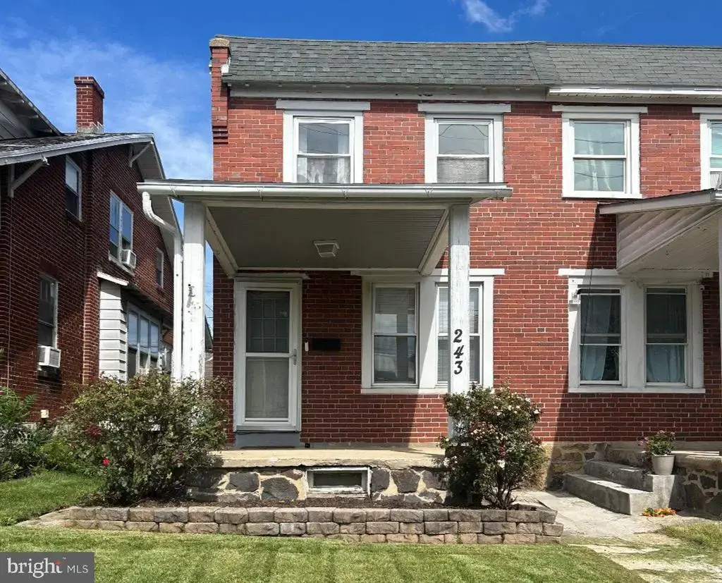 243 Madison Ave, READING