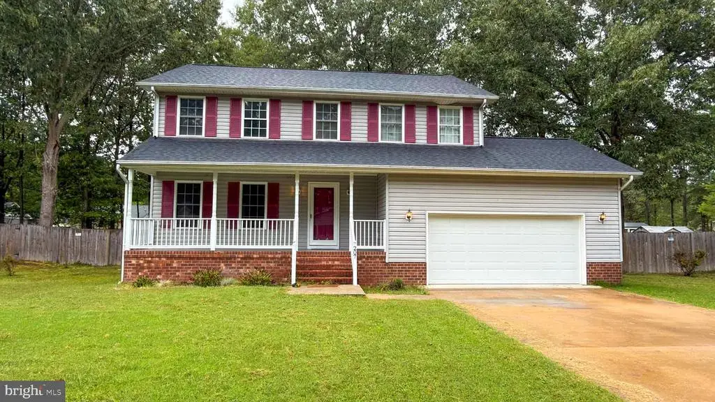 207 Meadow Ave, COLONIAL BEACH