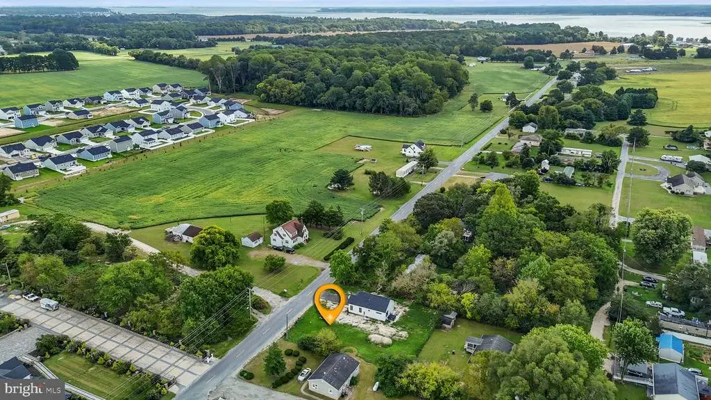 28046 Layton Davis Rd, MILLSBOROUGH