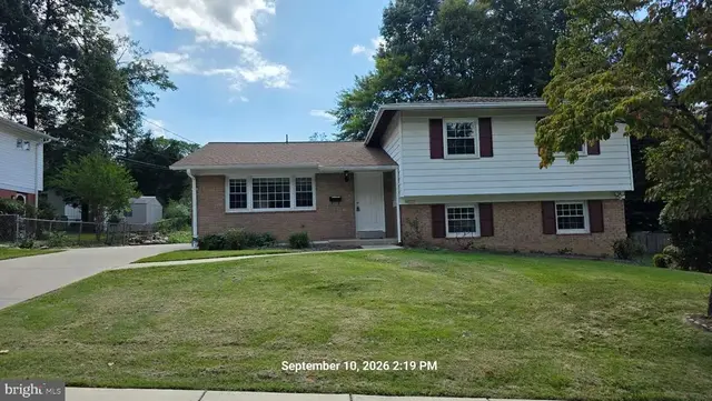 14122 Bauer Dr, Rockville