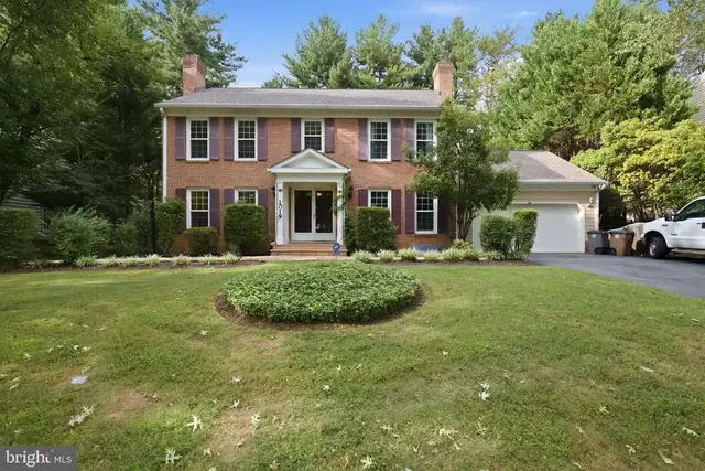 1019 Farm Haven Dr, Rockville