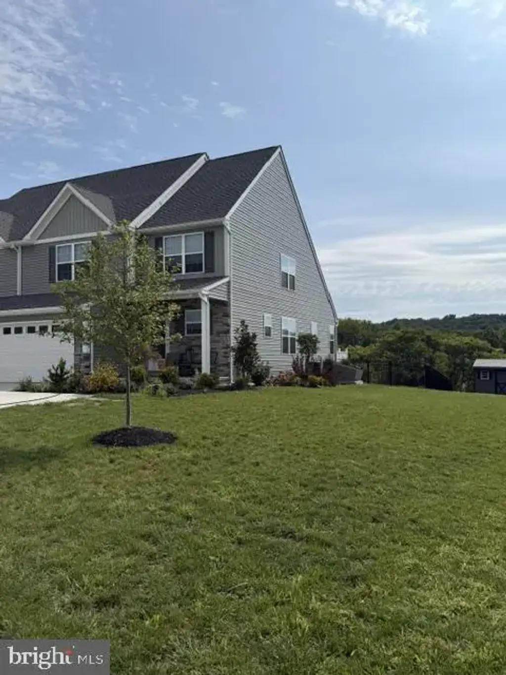 125 Sunglo Dr, LEESPORT