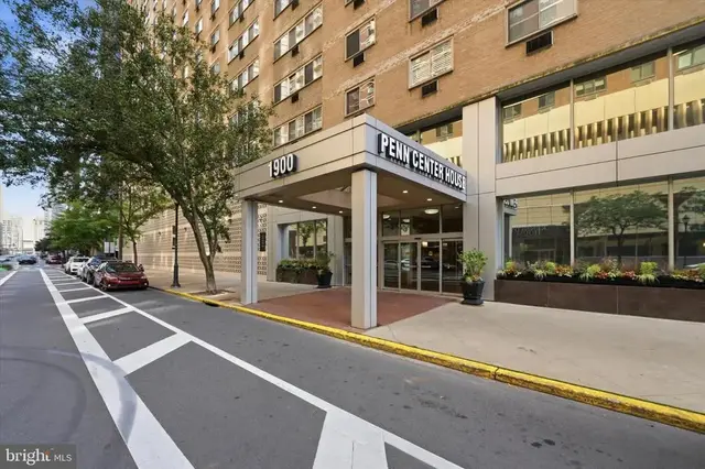 1900 John F Kennedy Blvd #1412, Philadelphia
