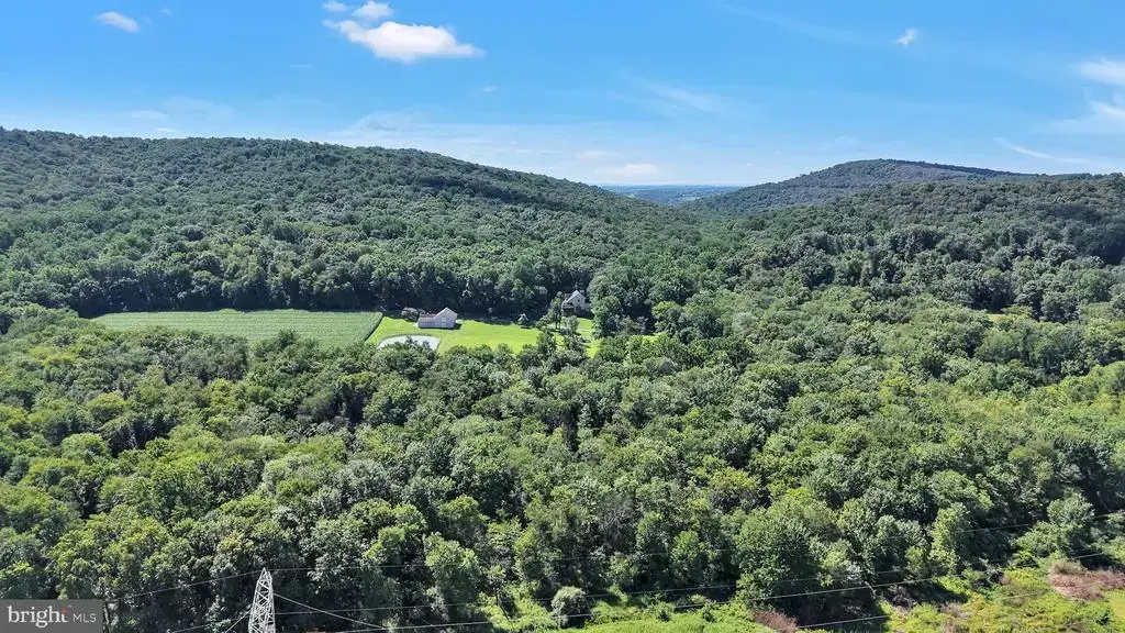 1500 Laurel Dr, HOPELAND